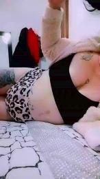 Morenitasexi40 webcam cam4 model stream image