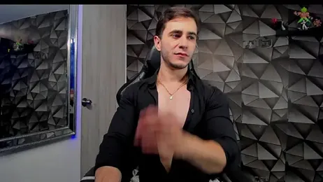 Latino_stud4u webcam model stream image