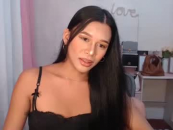 luna_moree webcam model stream image