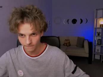 didi_meow webcam model stream image