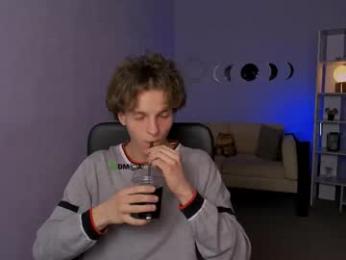 didi_meow webcam model stream image