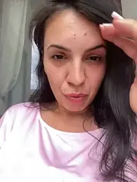 AlyaRei webcam model stream image