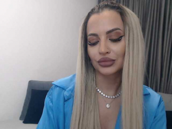 lovelyblondyx webcam bongacams model stream image