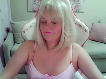ChristieRoses webcam model stream image