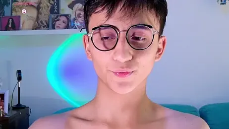 Sr_evann webcam model stream image