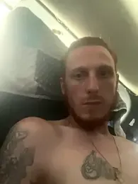 BIGxRED webcam model stream image