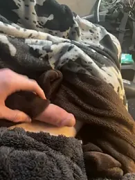 BIGxRED webcam model stream image