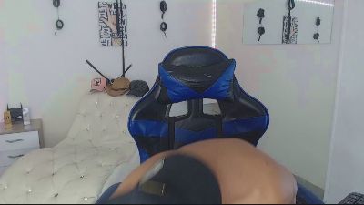 Leonard_Price webcam cam4 model stream image