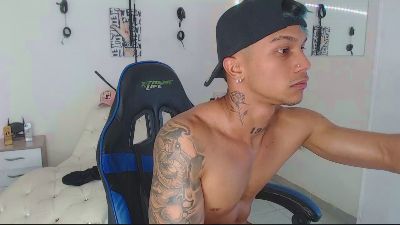 Leonard_Price webcam model stream image