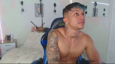 Leonard_Price webcam model stream image