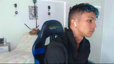 Leonard_Price webcam model stream image