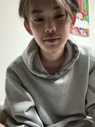 tenshooo webcam model stream image