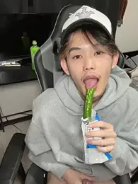 tenshooo webcam model stream image