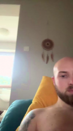 Remdu68 webcam model stream image