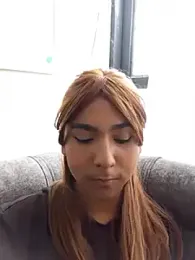 ZoeeMorettii webcam model stream image