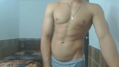 TylerGolt823 webcam model stream image