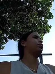 Fernanda30 webcam model stream image