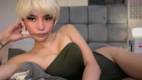 youngstunnagirl webcam model stream image
