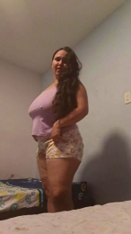 Sarafemmur webcam cam4 model stream image