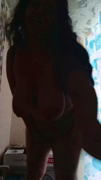 Sarafemmur webcam model stream image