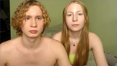 AliceStoneJhonyStone webcam model stream image