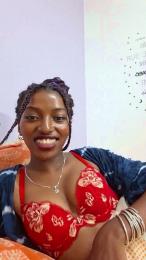 MaevaFrenchy webcam cam4 model stream image