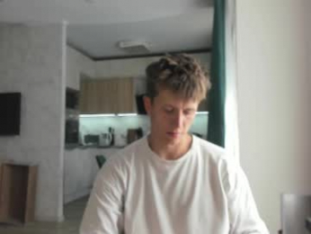 happyboyforu18 webcam model stream image
