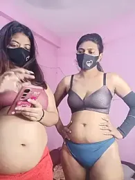 Wlid_HotCouple webcam model stream image