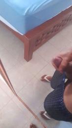 Morenodiscret35 webcam model stream image