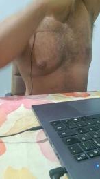 Morenodiscret35 webcam model stream image