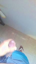 Morenodiscret35 webcam model stream image