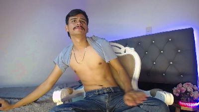 Charlir_cock_ webcam model stream image
