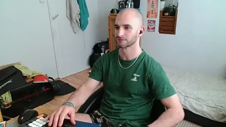 OskarBreno webcam model stream image