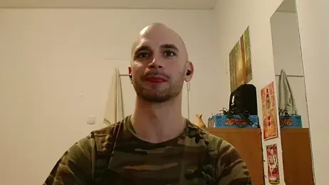 OskarBreno webcam model stream image