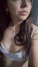 Recuvil webcam cam4 model stream image