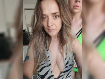 Fanorasweet webcam model stream image