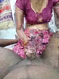 FeltedEuropium webcam model stream image