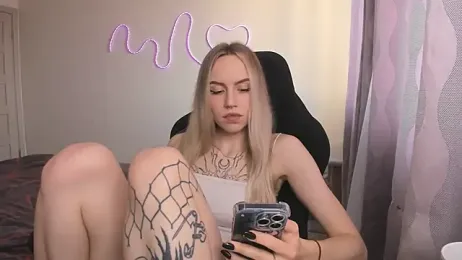 hello_kittyyk webcam stripchat model stream image