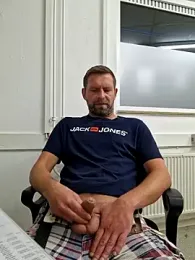 Mjn34 webcam model stream image