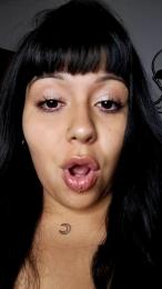 Bohemiaa22 webcam model stream image