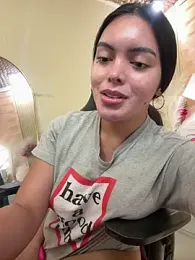 TS-SimplyTheBest webcam stripchat model stream image