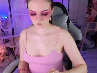 monicaerotic webcam model stream image