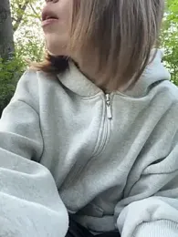 Street_young webcam model stream image