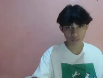 Kyoshi_19 webcam model stream image