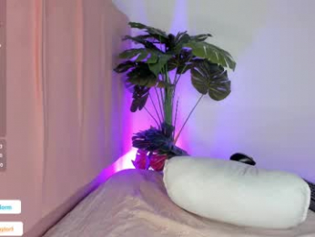 daisytaylor_ webcam model stream image