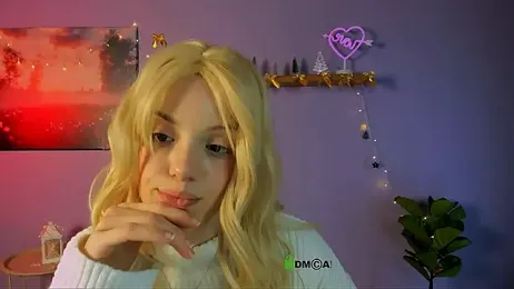 mia_starrr_ webcam model stream image