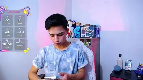 OwenBluee webcam model stream image