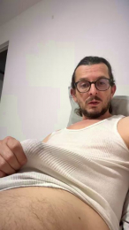 Tonypazer webcam model stream image