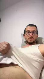 Tonypazer webcam model stream image