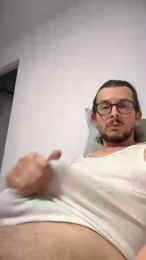 Tonypazer webcam model stream image